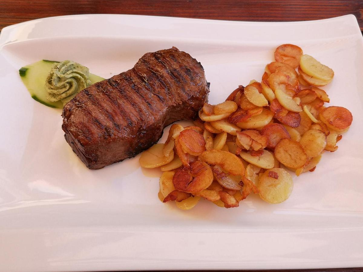 Tuniberg Restaurant Hotel Freiburg im Breisgau Eksteriør billede